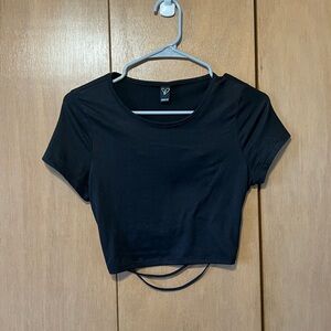 Windsor Elegant Backless Black Crop Top